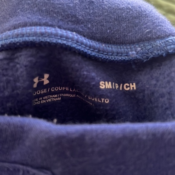 Under Armour joggers with pockets size small - Picture 3 of 4